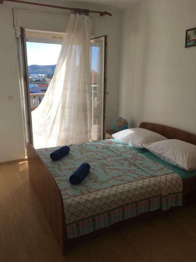 Apartmani Nina Sibenik Bagian luar foto