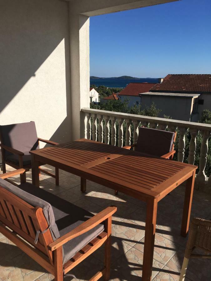 Apartmani Nina Sibenik Bagian luar foto
