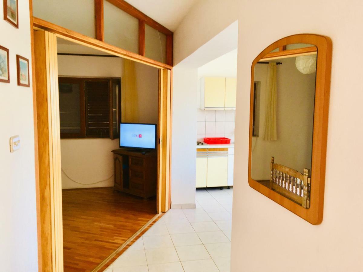 Apartmani Nina Sibenik Bagian luar foto